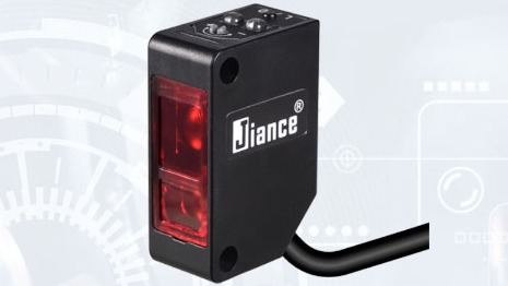 JIANCE 背景抑制光電開(kāi)關(guān)JC-442可應(yīng)對(duì)高亮背景、黑白差值小